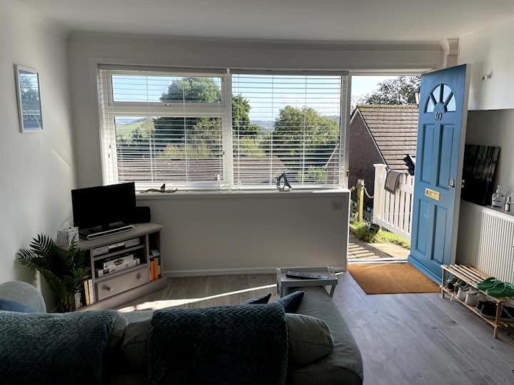 Self-Catering Studio In Beautiful 查茅斯 外观 照片